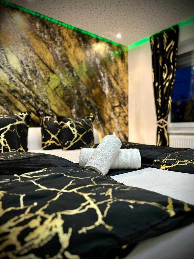 Deluxe - Apartment ' Andrei 2 ' - Neu In Neuburg An Der Donau Eksteriør bilde